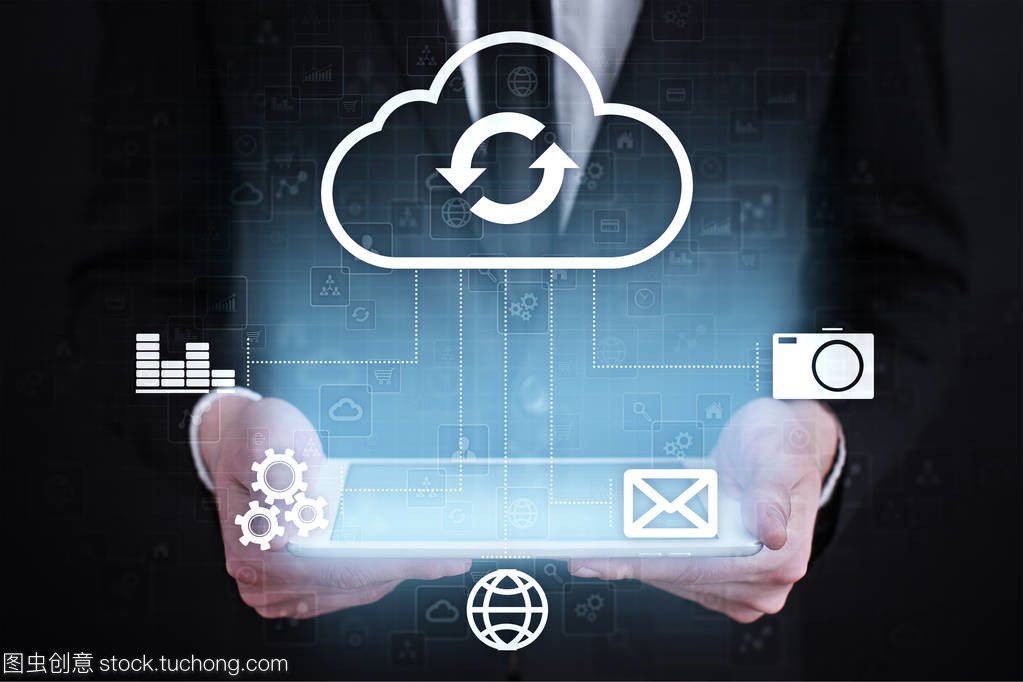 云技术、数据存储与联网服务的深度融合 开启互联网数据服务新纪元